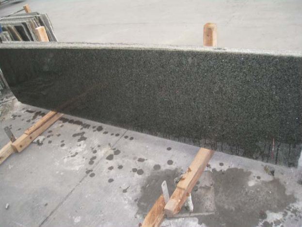 Polished Granite New Tunas Green Slabs (2)